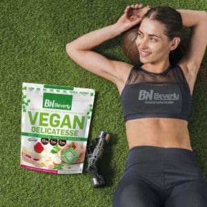 Beverly Nutrition Vegan Protein - Vegán fehérje 900 g - 3 ízben